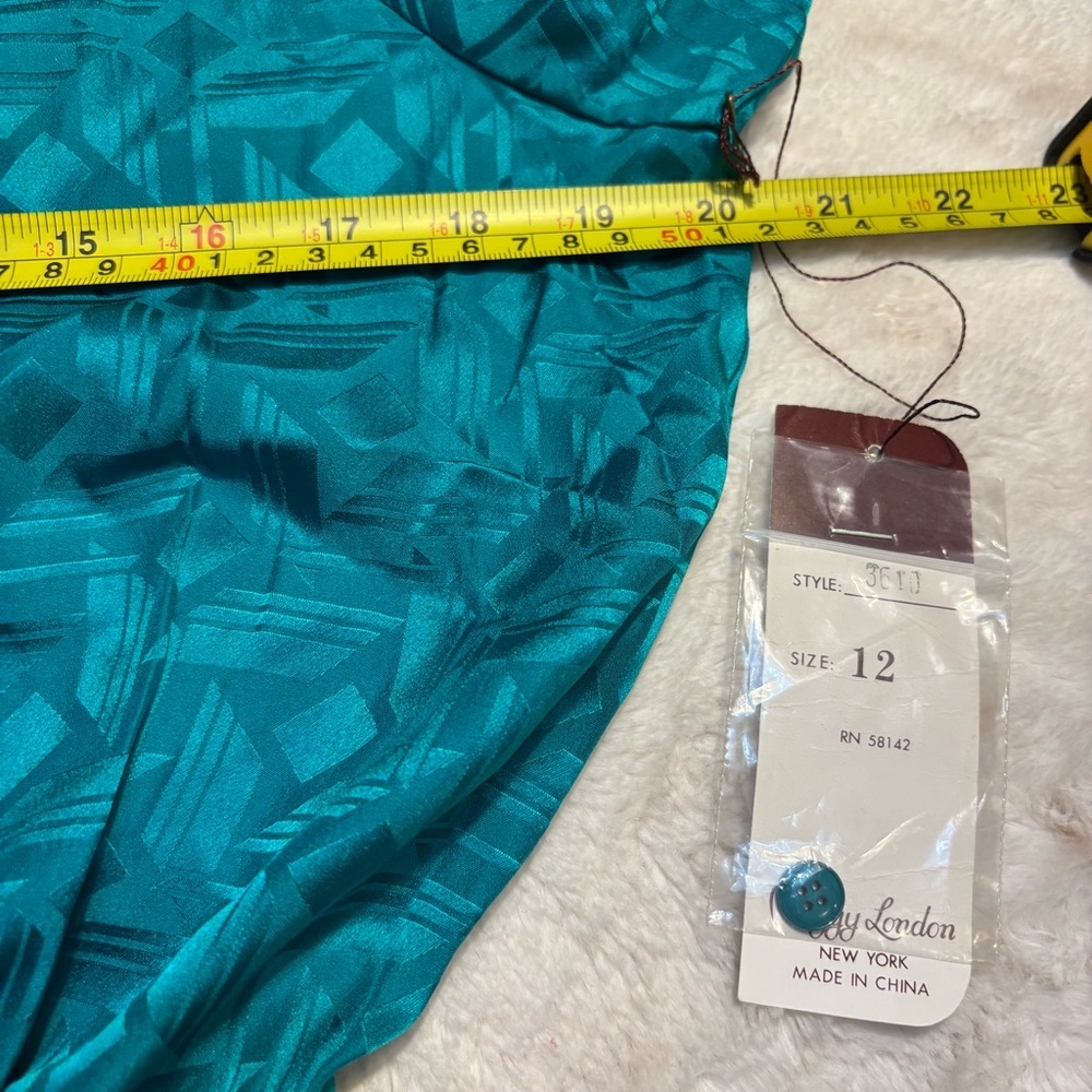 Vintage Maggy London Dress Sz 12 100% Silk Jeannene Booher Jade Green Sheen Geo - Picture 13 of 15